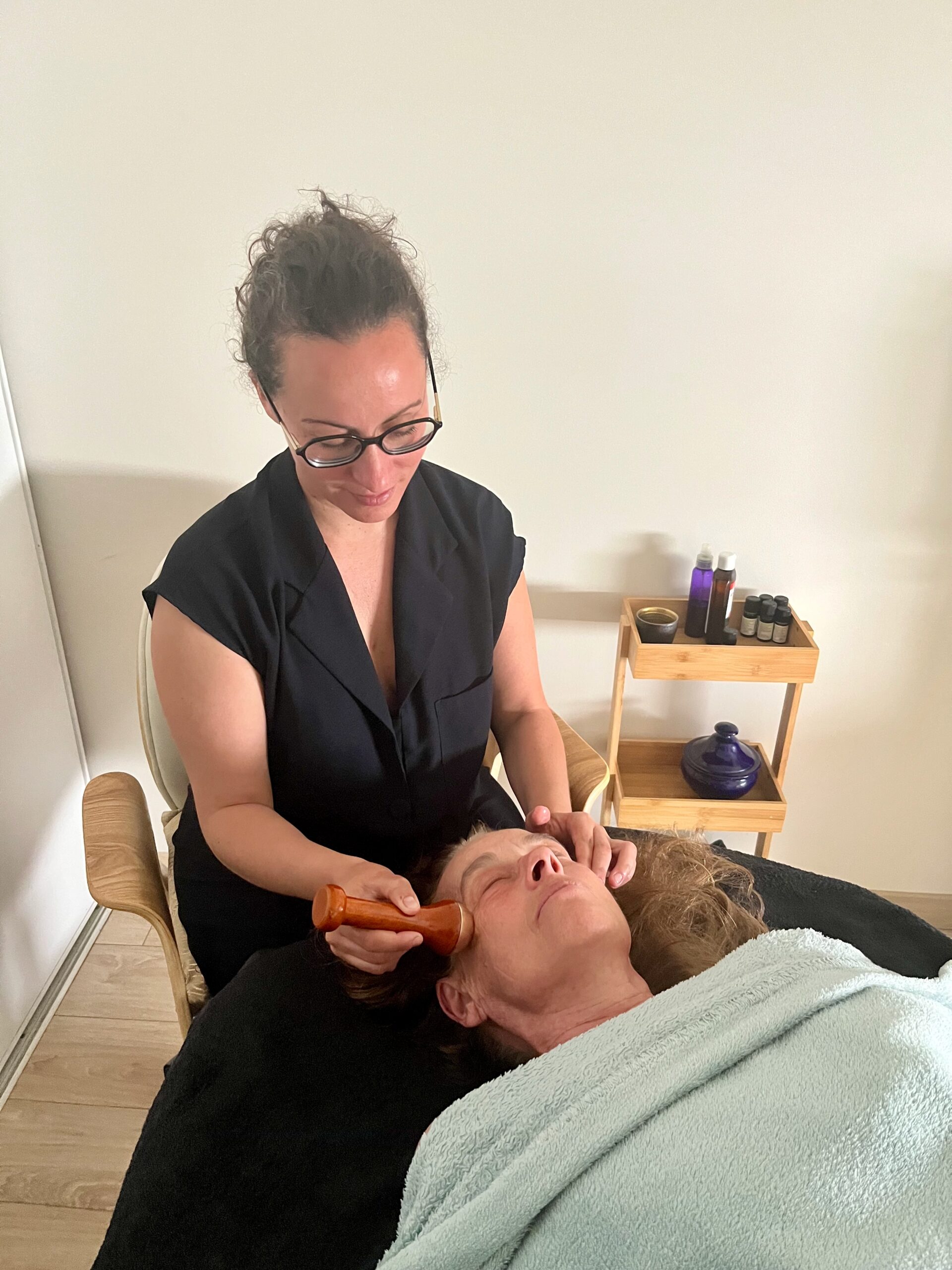 massage-lyon-visage-relaxant Massage du visage relaxant