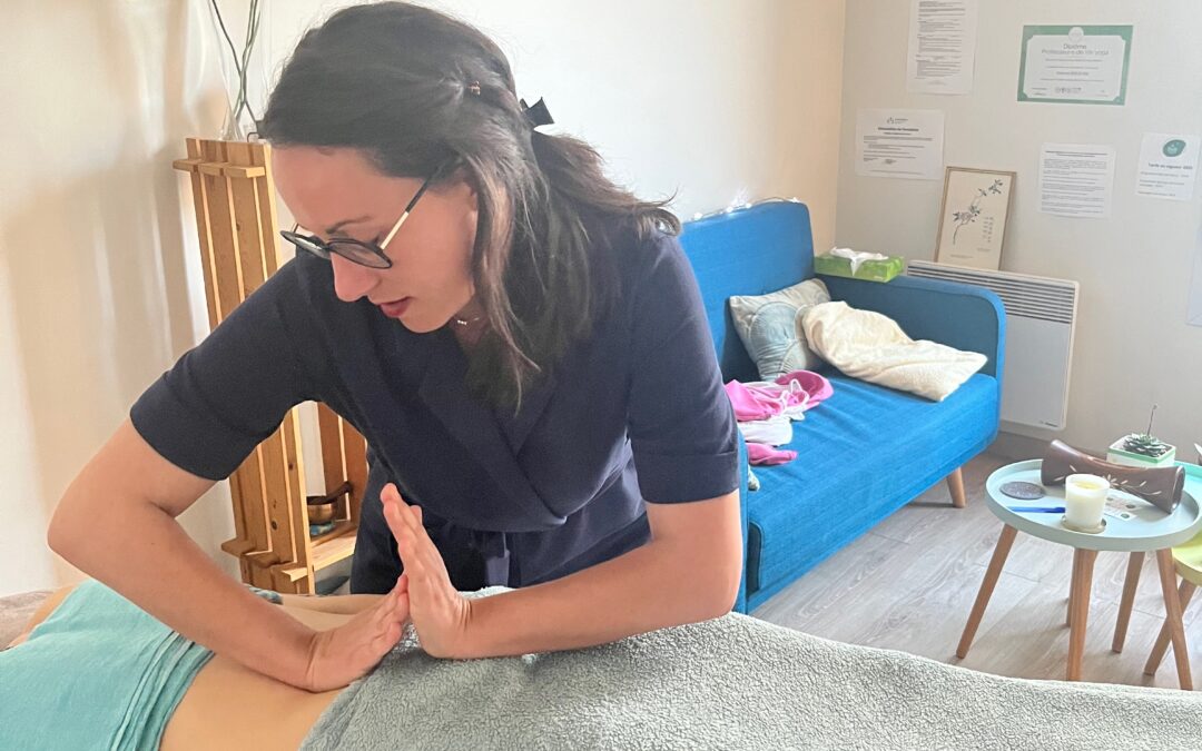 Le massage Chi Nei Tsang : un allié naturel contre le stress